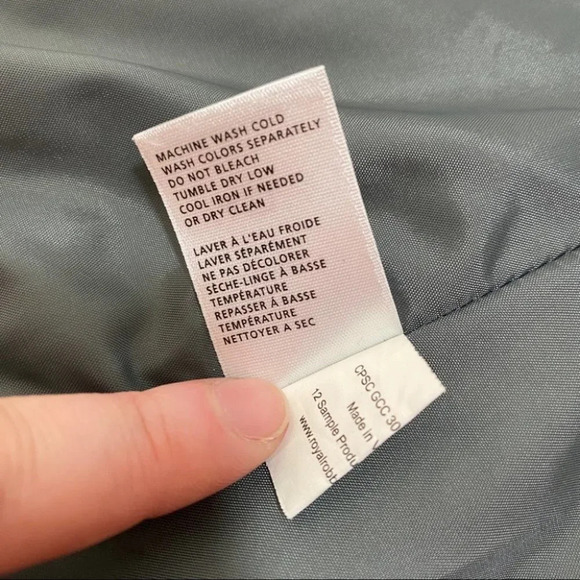 Royal Robbins Plaid Check Gray Puffer Vest M Quilted - Picture 10 of 10